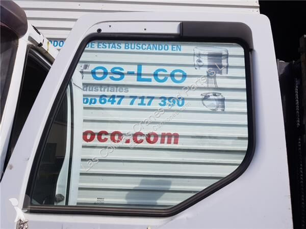 Reservedele til lastbil Renault Vitre latérale...