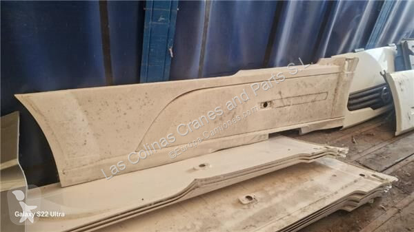 Vrachtwagenonderdelen DAF Aileron pour tracteur...