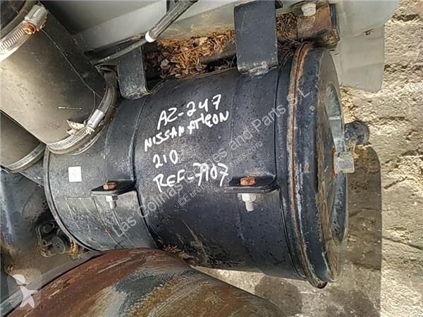 Pièces poids lourds Nissan Boîtier de filtre à...