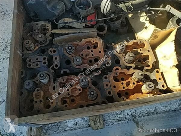 Pièces poids lourds Renault Culasse pour camion...