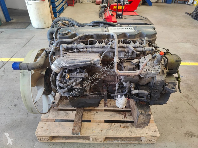 Reservdelar lastbilar Iveco F4AE0681*D (210HP...