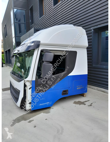 Pièces poids lourds Iveco AT HI-ROAD