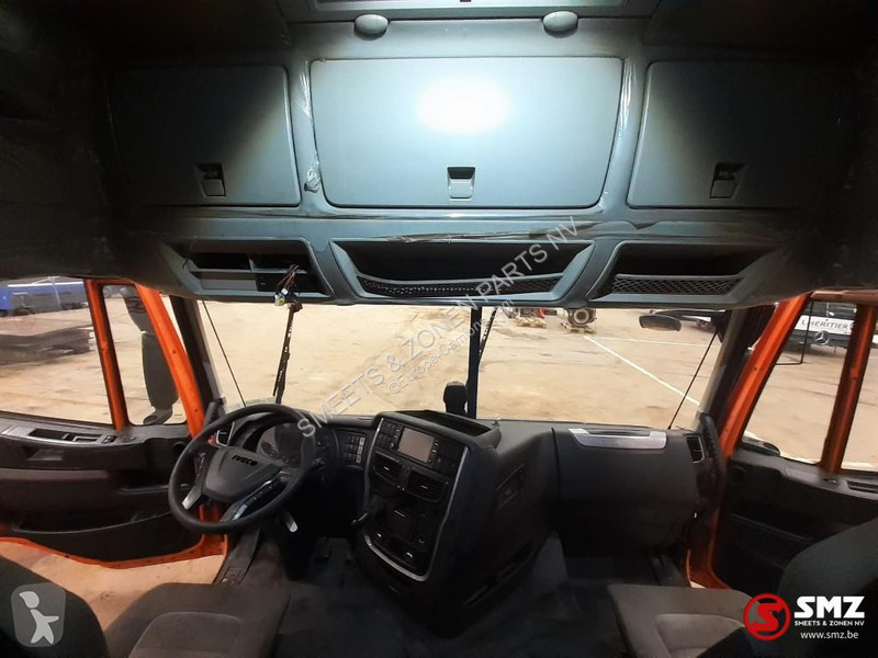 Reservdelar lastbilar Iveco Occ cabine compleet...