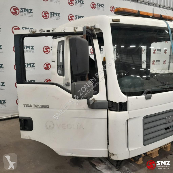 قطع غيار الآليات الثقيلة MAN Occ cabine RHD MAN