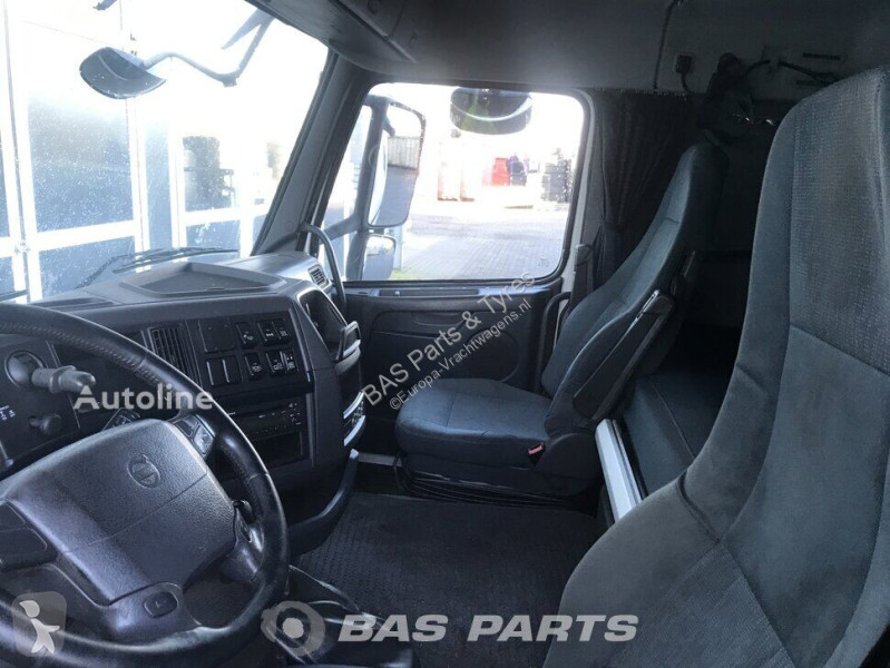 قطع غيار الآليات الثقيلة Volvo