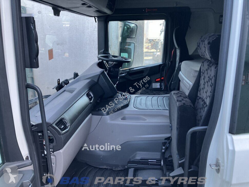 قطع غيار الآليات الثقيلة Scania