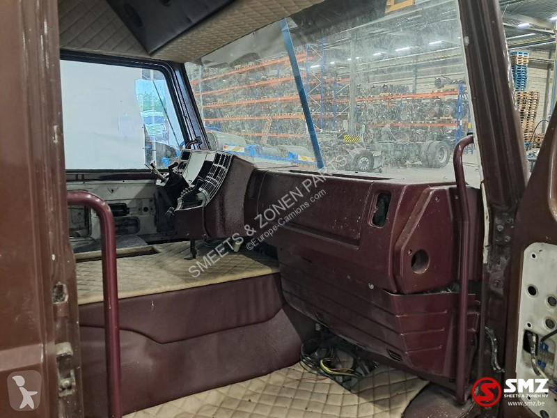 قطع غيار الآليات الثقيلة Scania Occ Cabine...