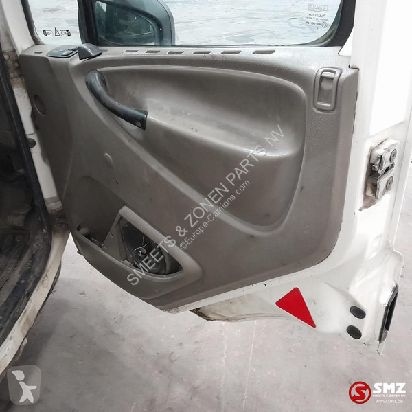 قطع غيار الآليات الثقيلة DAF Occ Cabine RHD DAF