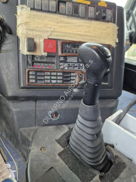قطع غيار الآليات الثقيلة Iveco