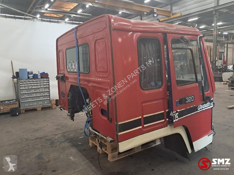 قطع غيار الآليات الثقيلة Volvo Occ Cabine Volvo