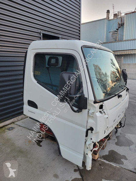 Pezzi di ricambio per mezzi pesanti Mitsubishi...
