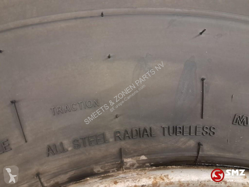 قطع غيار الآليات الثقيلة  Occ vrachtwagenband...