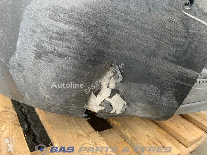 Pezzi di ricambio per mezzi pesanti Renault...