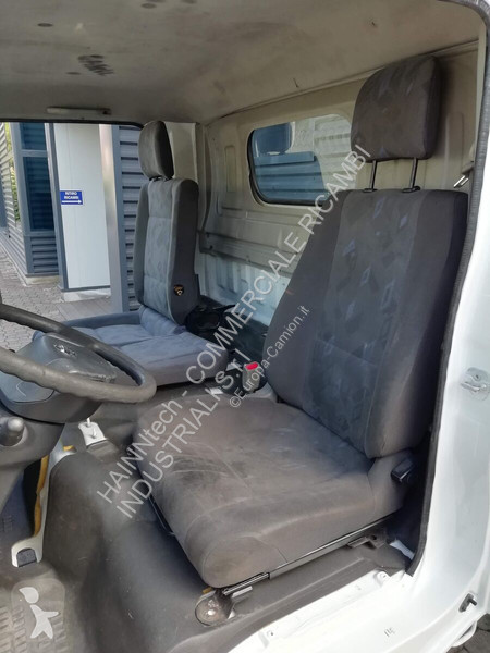 قطع غيار الآليات الثقيلة Nissan NT400