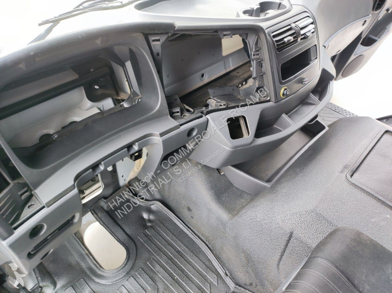 قطع غيار الآليات الثقيلة Mercedes ATEGO 6...