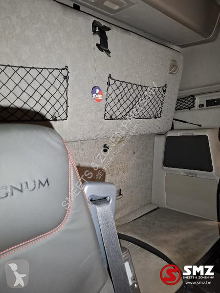 Reservdelar lastbilar Renault Occ cabine...