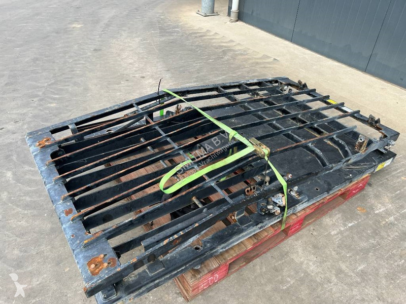 Pezzi di ricambio per mezzi pesanti Caterpillar...