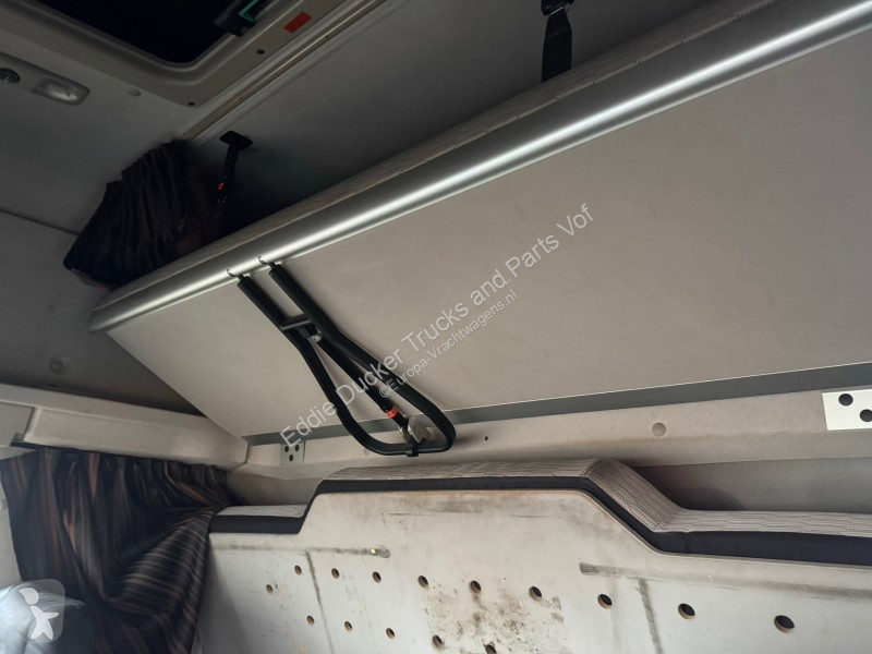 قطع غيار الآليات الثقيلة DAF EURO 6 CABINE