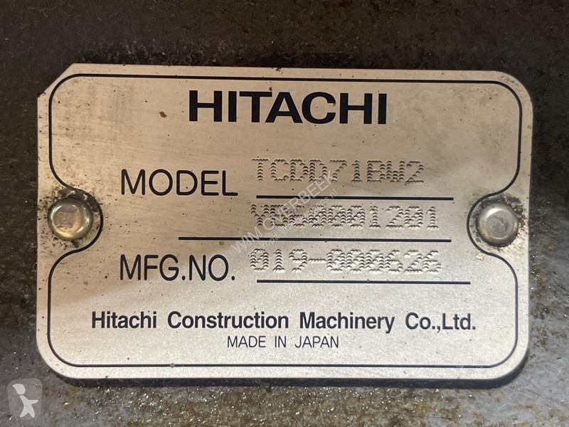 قطع غيار الآليات الثقيلة Hitachi...