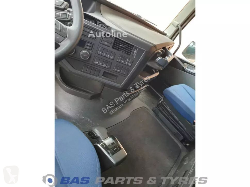 قطع غيار الآليات الثقيلة Volvo