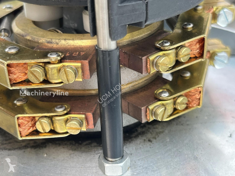 قطع غيار الآليات الثقيلة Demag