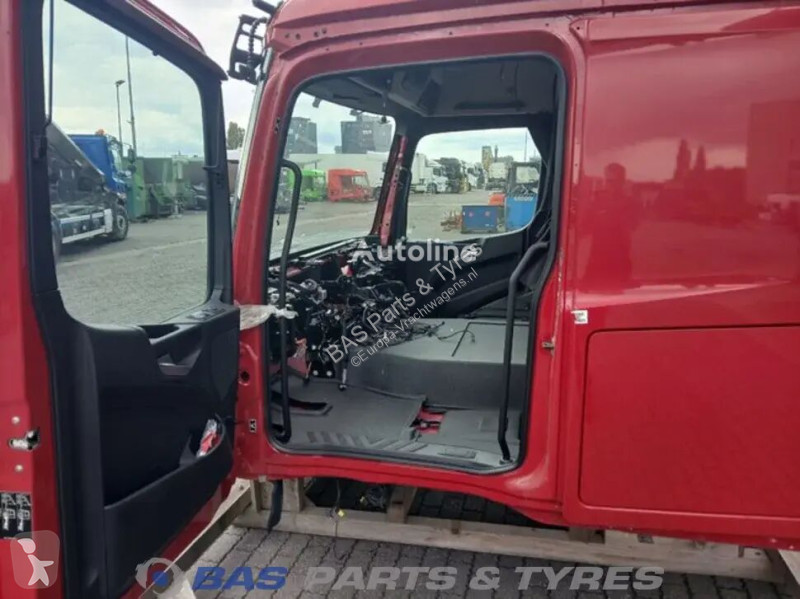 قطع غيار الآليات الثقيلة Mercedes