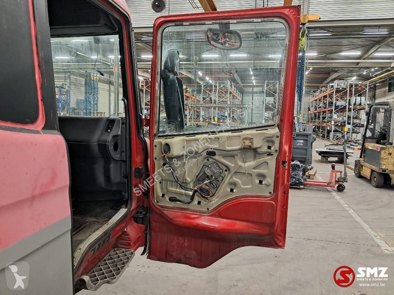 قطع غيار الآليات الثقيلة Scania Occ cabine...