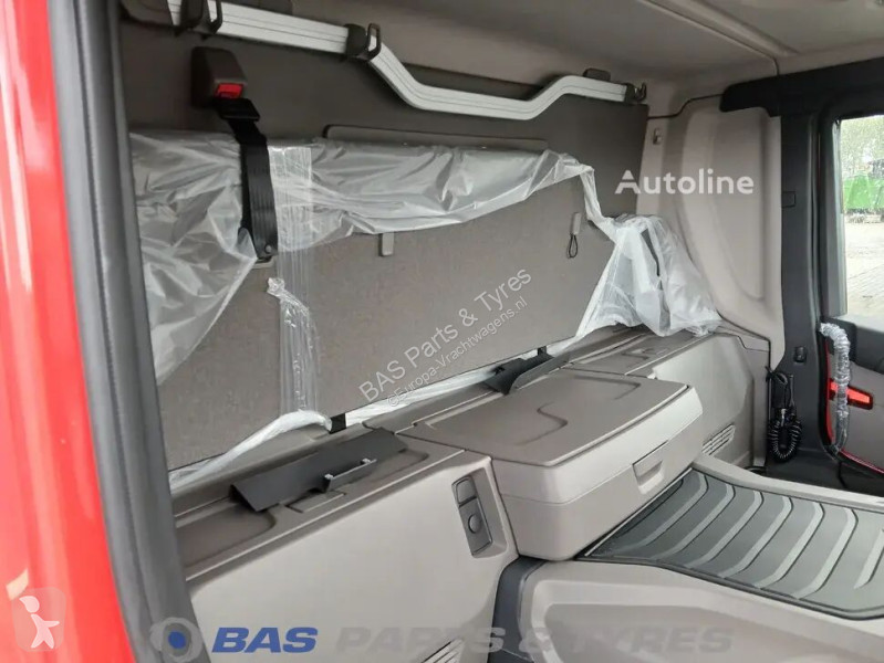 قطع غيار الآليات الثقيلة Scania