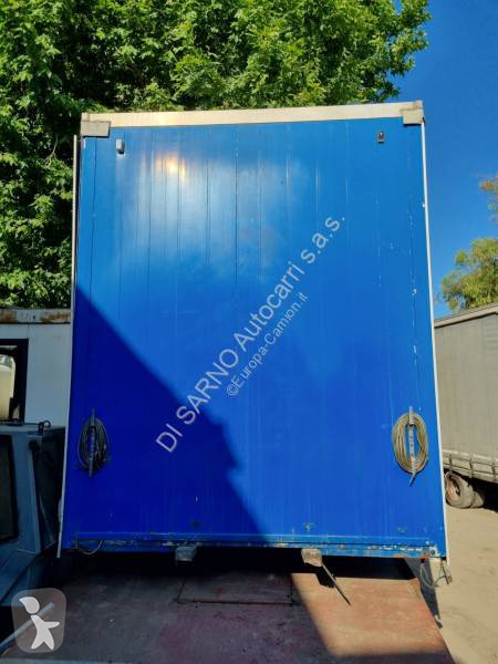 قطع غيار الآليات الثقيلة Iveco