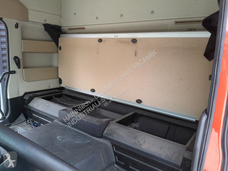 Pièces poids lourds Mercedes AROCS ACTROS...