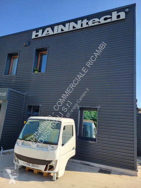 قطع غيار الآليات الثقيلة Mitsubishi Fuso CANTER...
