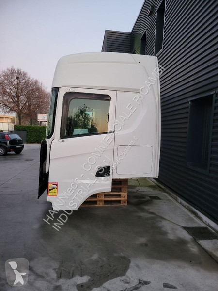 قطع غيار الآليات الثقيلة Scania CS 20 NEXT...