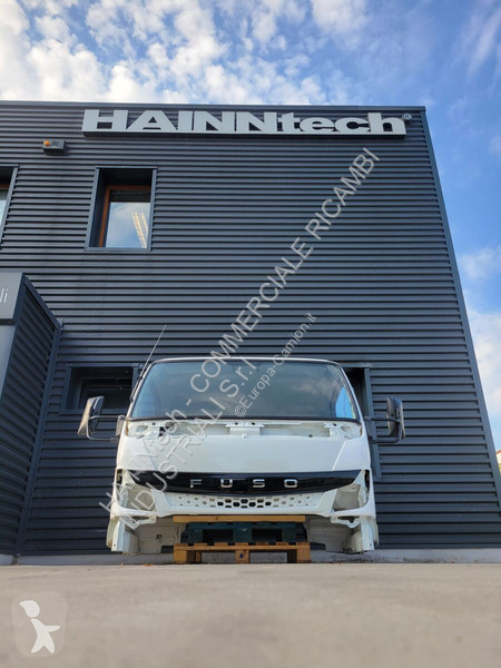قطع غيار الآليات الثقيلة Mitsubishi Fuso CANTER...