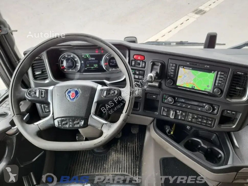 قطع غيار الآليات الثقيلة Scania