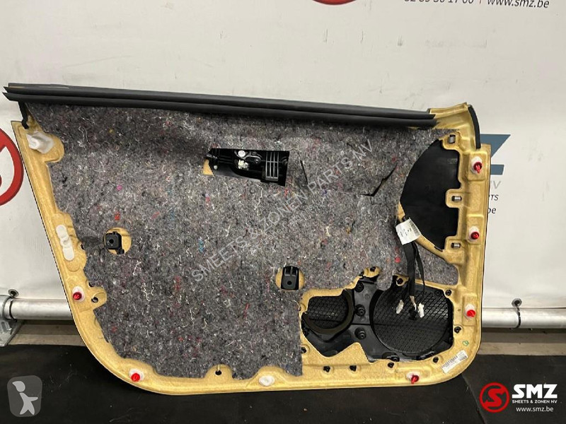 Pièces poids lourds Mercedes Occ set interieur...