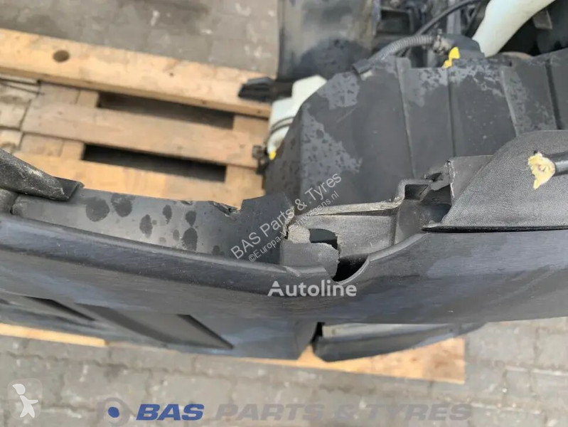 Pezzi di ricambio per mezzi pesanti Renault...