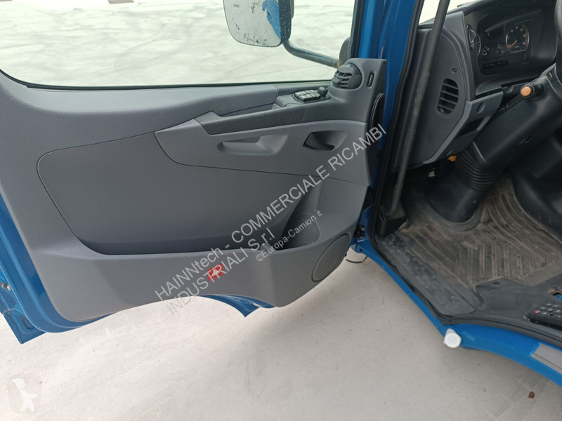 قطع غيار الآليات الثقيلة Mercedes ATEGO MP2...