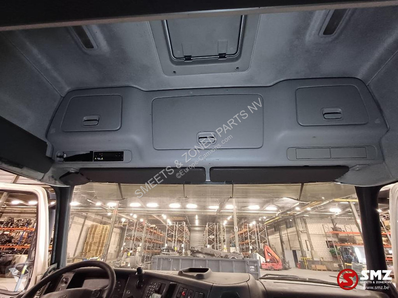 Náhradní díly pro kamiony Volvo Occ Cabine...