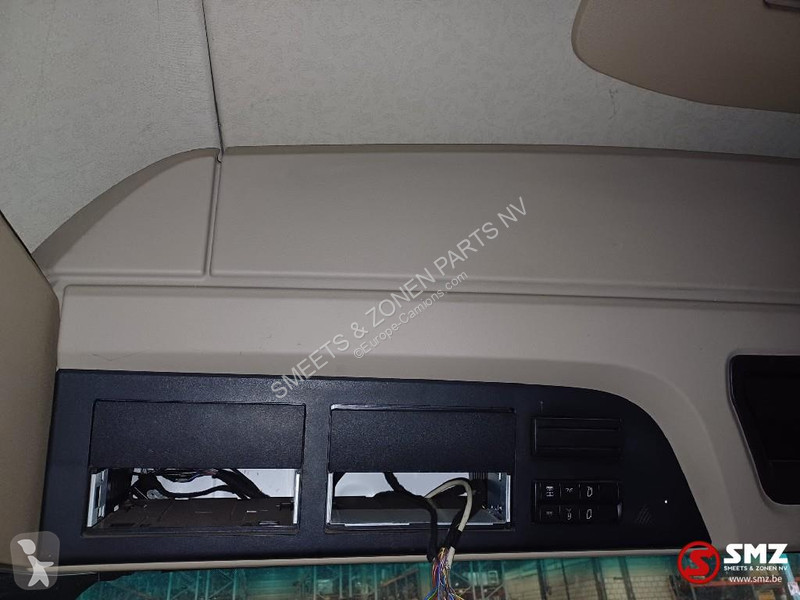 Reservedele til lastbil Mercedes Occ cabine...