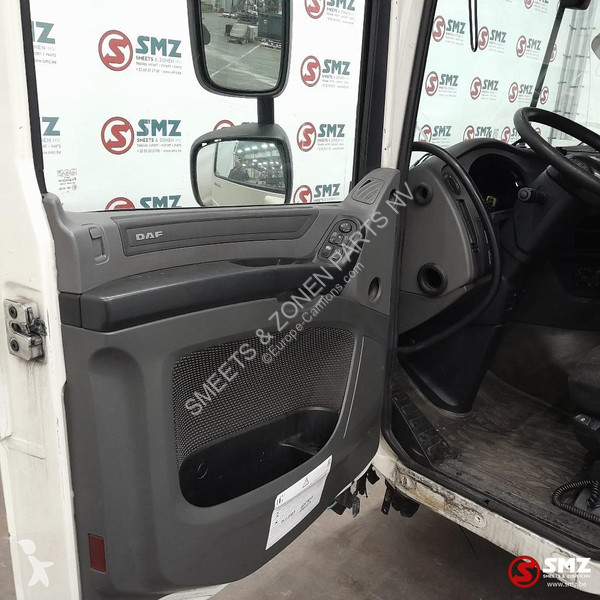 قطع غيار الآليات الثقيلة DAF Occ cabine DAF