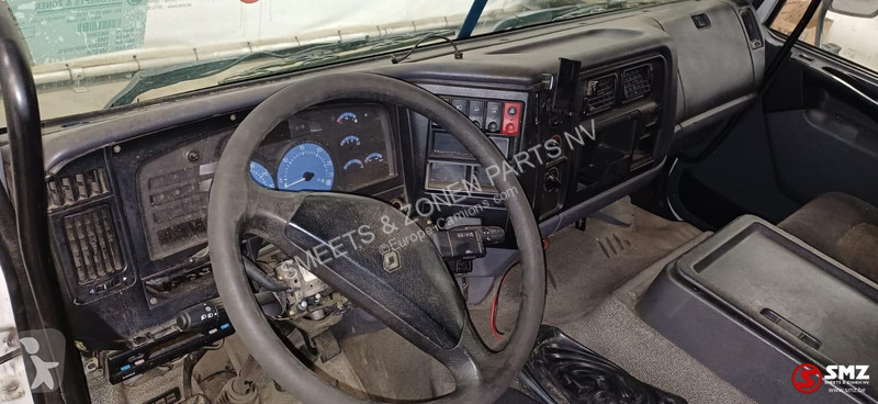 قطع غيار الآليات الثقيلة Renault Occ cabine...