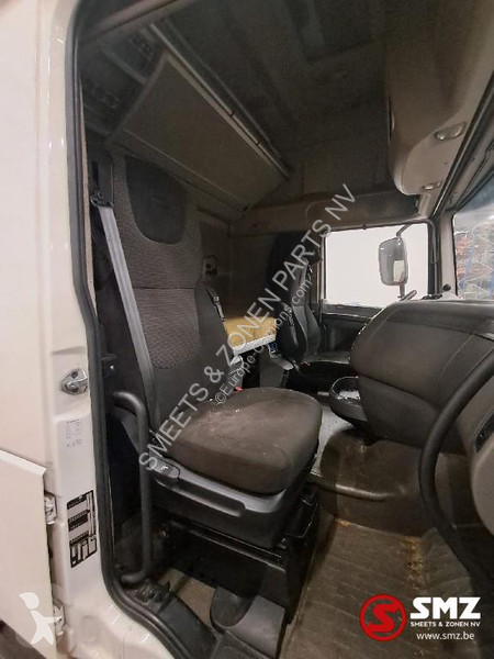 قطع غيار الآليات الثقيلة DAF Occ cabine DAF