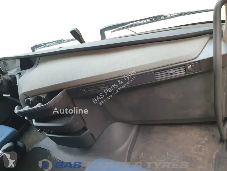 قطع غيار الآليات الثقيلة Volvo