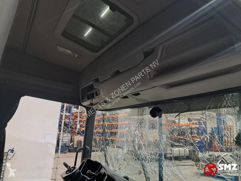 قطع غيار الآليات الثقيلة Scania Occ Cabine cania
