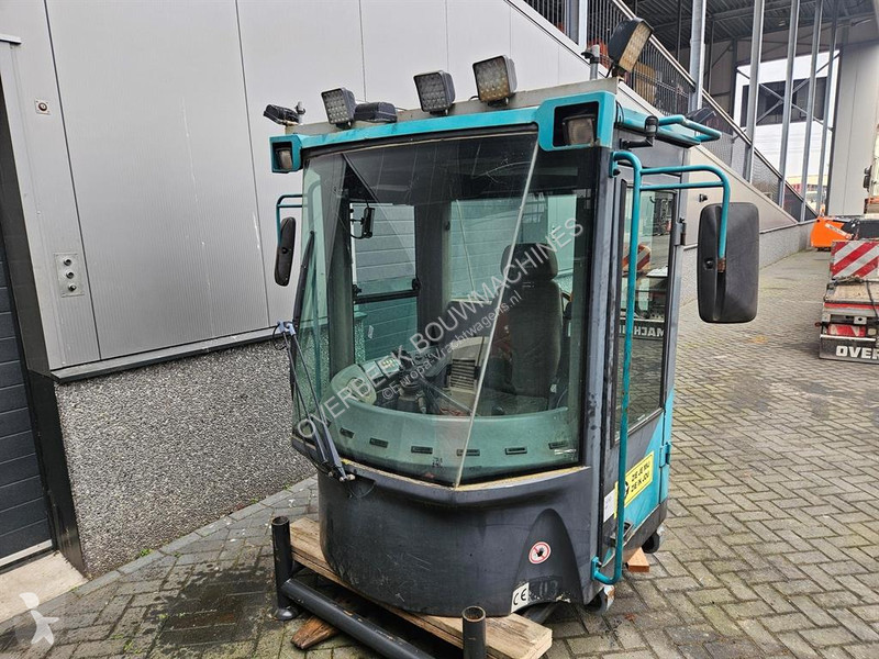 Teherautó-alkatrészek  WG35E - Cabin/Kabine/Cabine