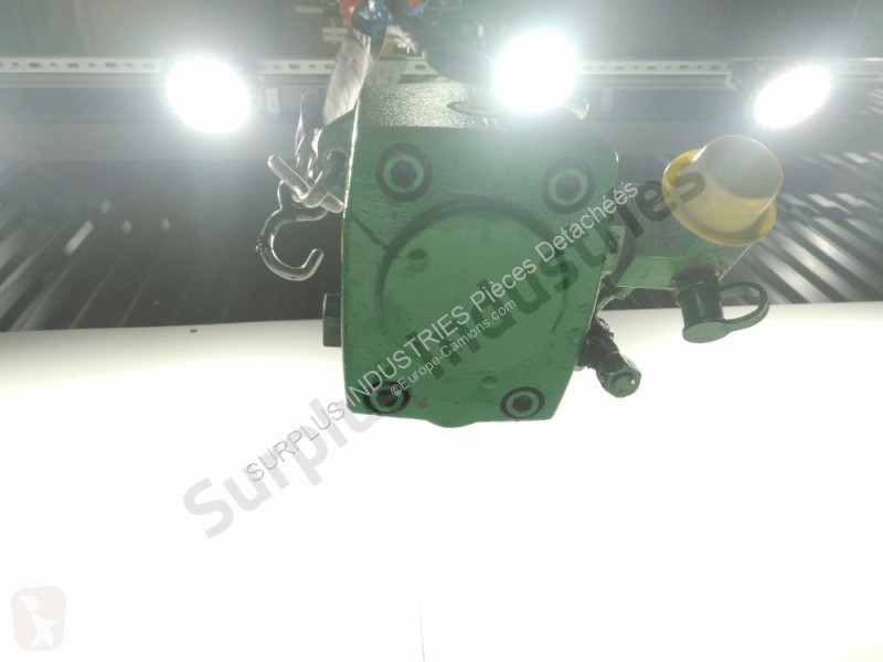 Pezzi di ricambio per mezzi pesanti John Deere...