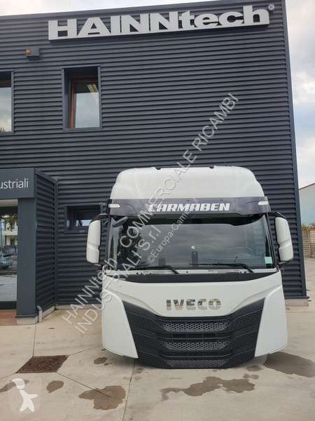 قطع غيار الآليات الثقيلة Iveco EURO 6 2019 ->
