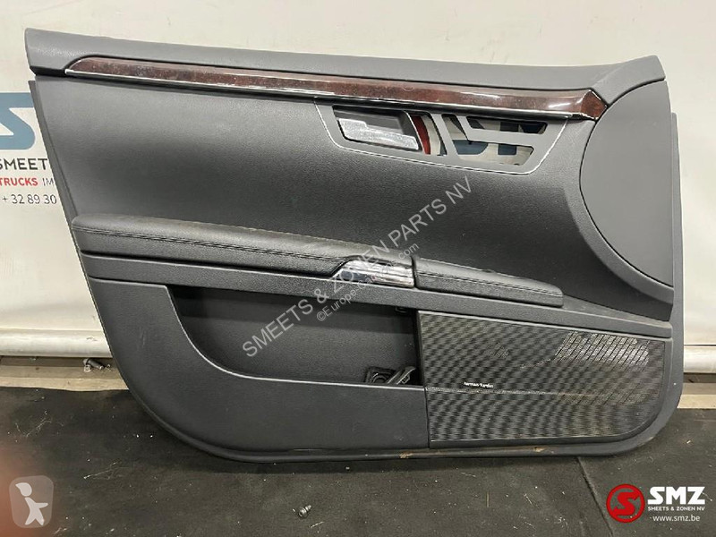 Pièces poids lourds Mercedes Occ set interieur...