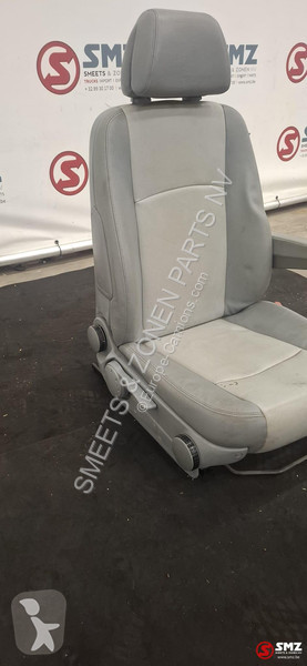 قطع غيار الآليات الثقيلة Mercedes Occ lot van 5...