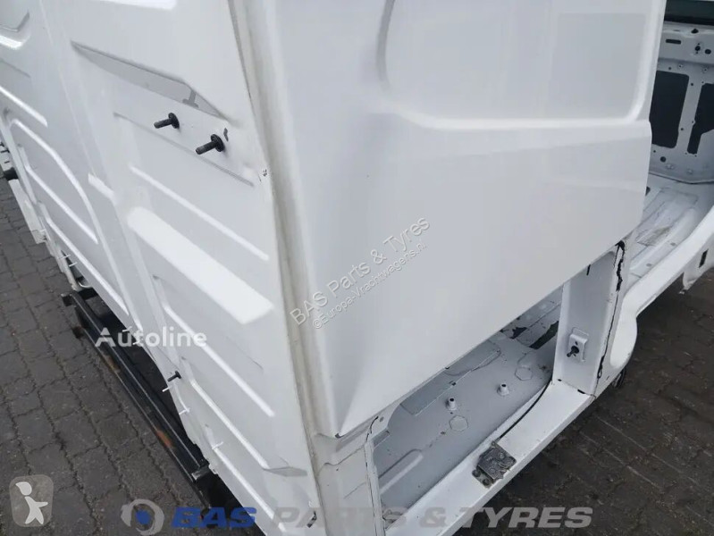 قطع غيار الآليات الثقيلة Volvo